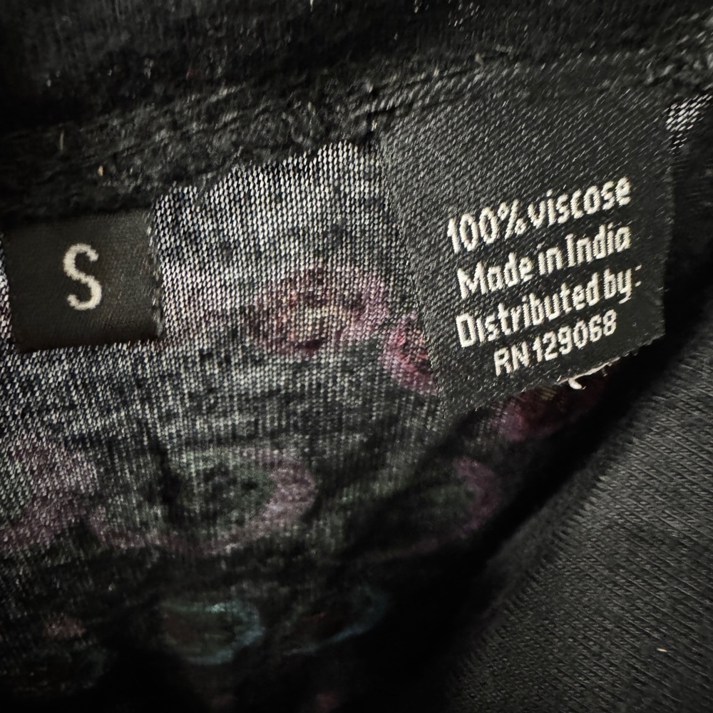 Charm in Bloom: Desigual Black Floral Print Midi Skirt | Size S - Picture 2 of 7